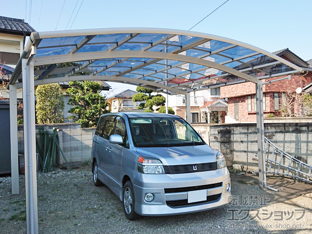 群馬県伊勢崎市ののカーポート レイナツインポートグラン　積雪〜20cm対応 施工例
