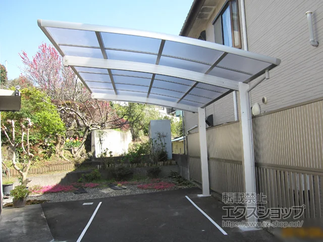 静岡県富士市のYKKAPのカーポート レイナポートグラン　積雪～20cm対応 施工例