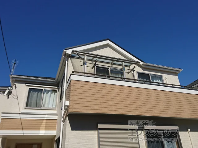 群馬県高崎市のYKKAPのバルコニー・ベランダ屋根 ヴェクターテラス R型 屋根タイプ 単体 積雪～20cm対応 施工例