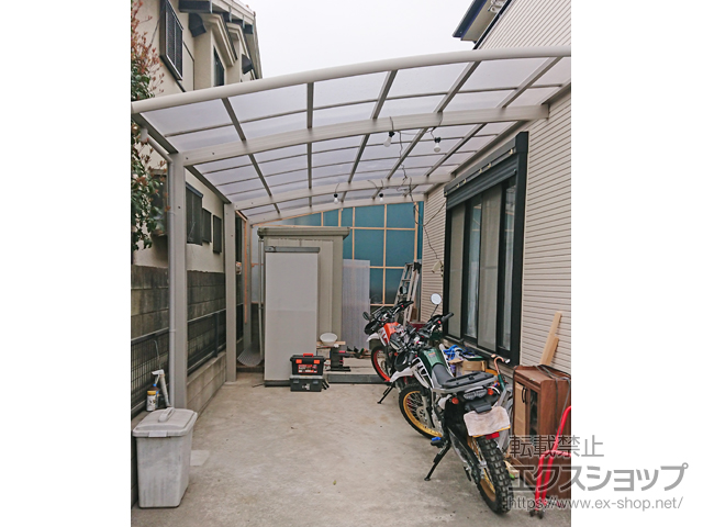 埼玉県草加市ののカーポート レイナベーカポートグラン 延長　積雪〜20cm対応 施工例