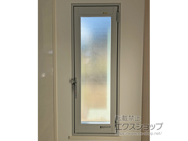 群馬県渋川市のの二重窓（内窓） インプラス ダストバリア仕様 開き窓 外観左吊元 施工例