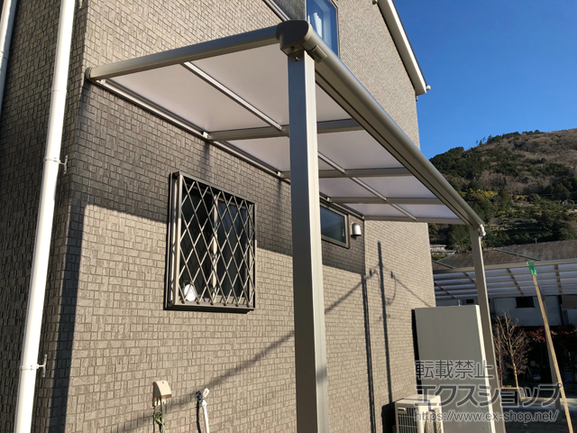 神奈川県足柄下郡湯河原町ののテラス屋根 プレシオステラス F型 テラスタイプ 単体 積雪〜20cm対応 施工例