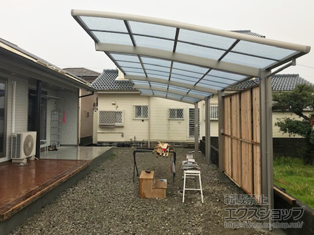 宮崎県宮崎市ののカーポート ネスカR (ラウンドスタイル) 縦連棟 積雪〜20cm対応 施工例