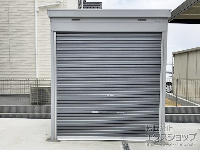 茨城県常総市のの倉庫・ガレージ ドマール 一般型 土間タイプ 2210×1790×2375 FXN-40HD 施工例