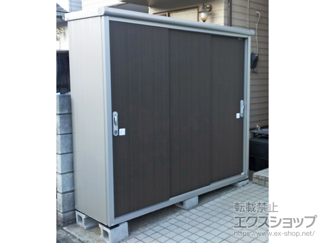 神奈川県川崎市のの物置・屋外倉庫 エスモ 一般型 2100×650×1959（ESE-2106A） ESE-2106A-DW 施工例