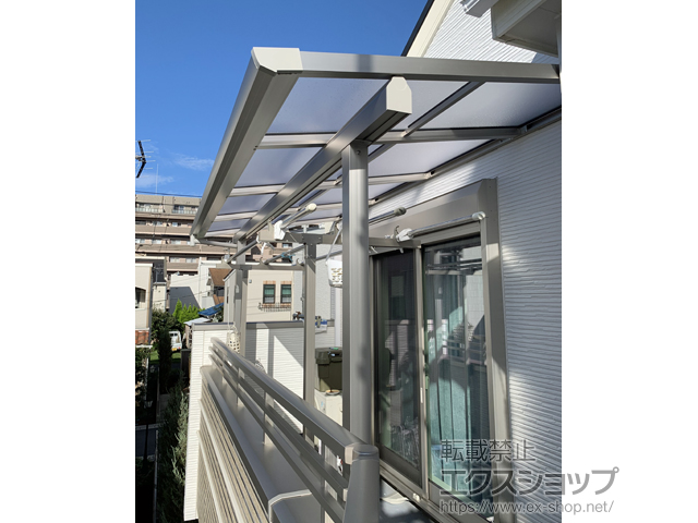 静岡県三島市ののバルコニー・ベランダ屋根 プレシオステラス F型 屋根タイプ 単体 積雪〜20cm対応 施工例