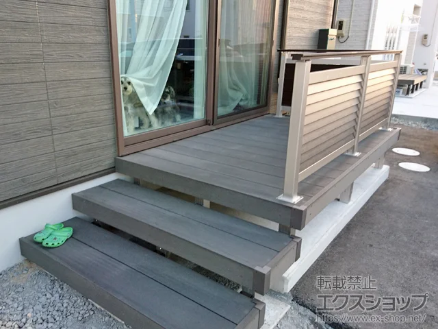 福島県郡山市のYKKAPのウッドデッキ リウッドデッキ 200 施工例
