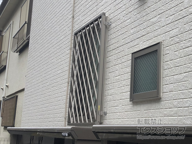 東京都杉並区のLIXIL リクシル（トステム）の面格子・窓格子 【特注】アルミ面格子 ヒシクロス 施工例