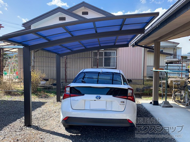 福島県岩瀬郡鏡石町ののカーポート レイナポートグラン　積雪〜20cm対応 施工例