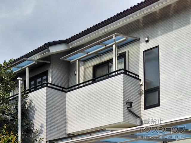 東京都八王子市のLIXIL リクシル（トステム）のバルコニー・ベランダ屋根 パワーアルファ F型 屋根タイプ 単体 積雪〜30cm対応 施工例