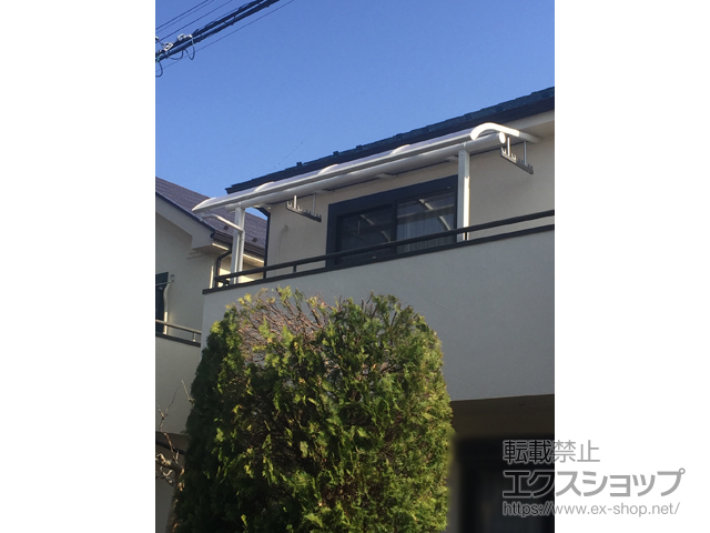 神奈川県川崎市ののバルコニー・ベランダ屋根 ヴェクターテラス Ｒ型 屋根タイプ 単体 積雪〜20cm対応 施工例