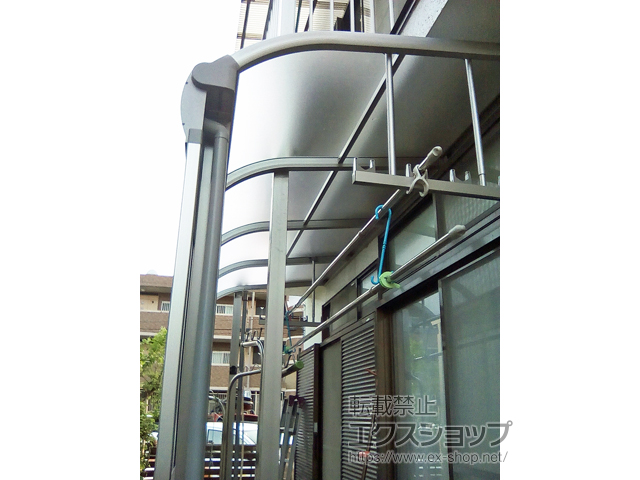 東京都日野市ののテラス屋根 プレシオステラス R型 テラスタイプ 単体 積雪〜20cm対応 施工例