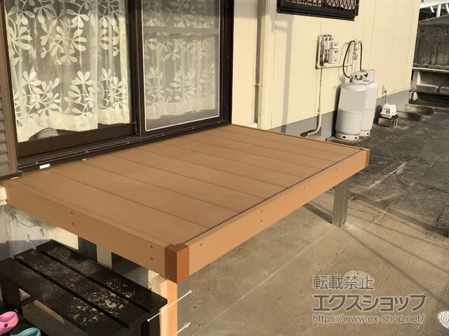 �Ȗ،������s��YKKAP�̃E�b�h�f�b�L ���E�b�h�f�b�L 200 �{�H��