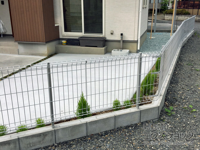福島県須賀川市ののフェンス・柵 ユメッシュE型 フリー支柱タイプ 施工例