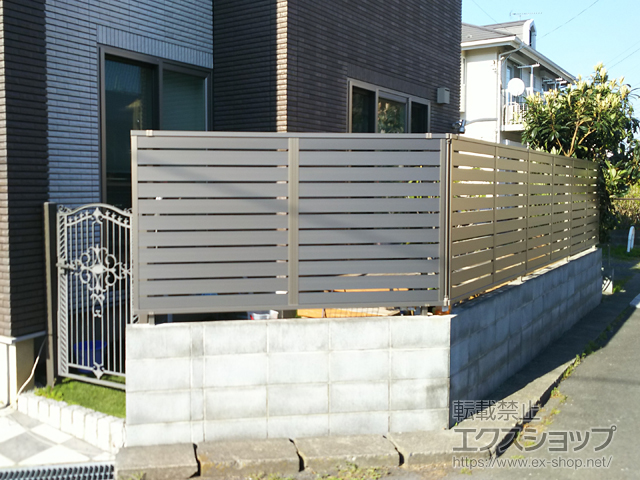 東京都八王子市ののフェンス・柵 シャトレナ 1型 フリー支柱タイプ 施工例