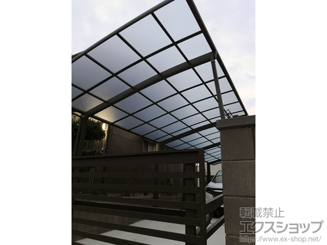 千葉県木更津市ののカーポート ネスカR (ラウンドスタイル) 縦連棟 積雪〜20cm対応 施工例