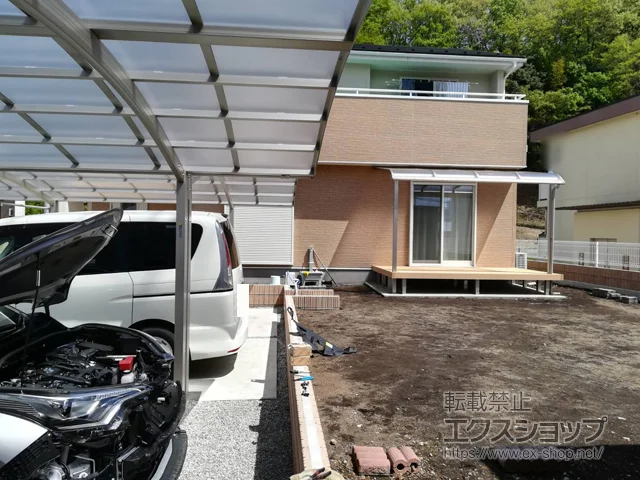 群馬県高崎市ののテラス屋根、カーポート レイナツインポートグラン　積雪～20cm対応 施工例