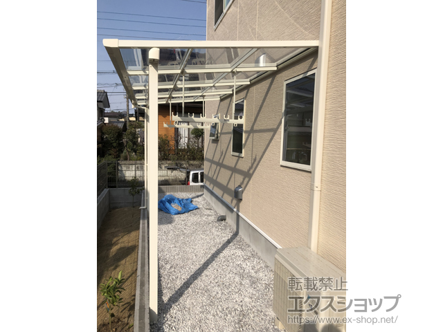 神奈川県海老名市ののテラス屋根 スピーネ F型 テラスタイプ 単体 積雪〜20cm対応＋スピーネ用 吊り下げ物干し Bセット 施工例