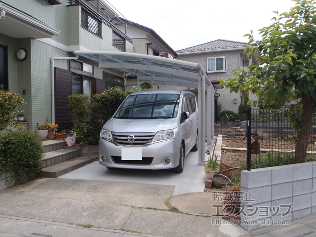 埼玉県越谷市ののカーポート レイナポートグラン 延長　積雪〜20cm対応 施工例