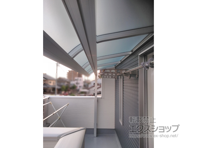 愛知県尾張旭市ののバルコニー・ベランダ屋根 ヴェクターテラス R型 屋根タイプ 単体 積雪〜20cm対応 施工例