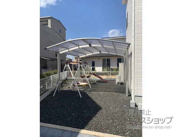 岐阜県大垣市のYKKAPのカーポート レイナツインポートグラン　積雪～20cm対応 施工例