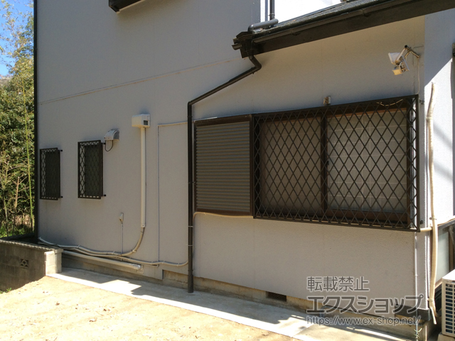 愛知県蒲郡市のLIXIL リクシル（トステム）の面格子・窓格子 アルミ面格子 ヒシクロス 施工例