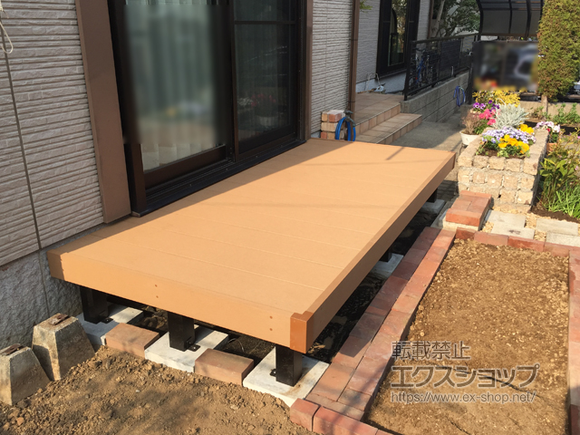 神奈川県横浜市ののウッドデッキ リウッドデッキ 200 施工例