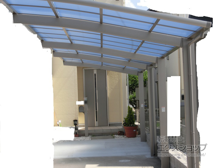 静岡県浜松市ののカーポート ネスカR (ラウンドスタイル) 縦連棟 積雪〜20cm対応 施工例