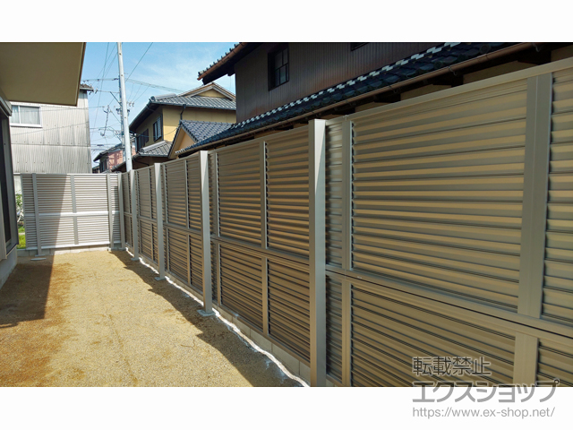 愛知県稲沢市ののフェンス・柵 ミエーネフェンス 目隠しルーバータイプ  2段支柱施工 *パネル2段 施工例