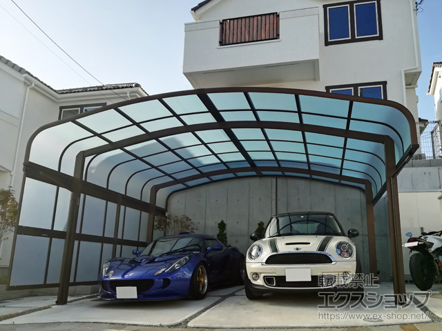 神奈川県横浜市ののカーポート レイナキャップツインポートグラン 積雪〜20cm対応 施工例
