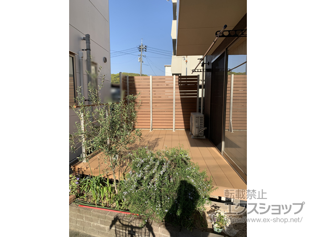 岡山県岡山市ののウッドデッキ リウッドデッキ 200＋ルシアスハイパーティションA01型 施工例