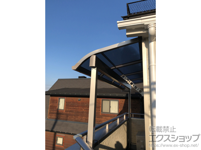 山形県西村山郡河北町ののバルコニー・ベランダ屋根 スピーネ R型 1500 屋根タイプ 単体 積雪〜50cm対応 施工例
