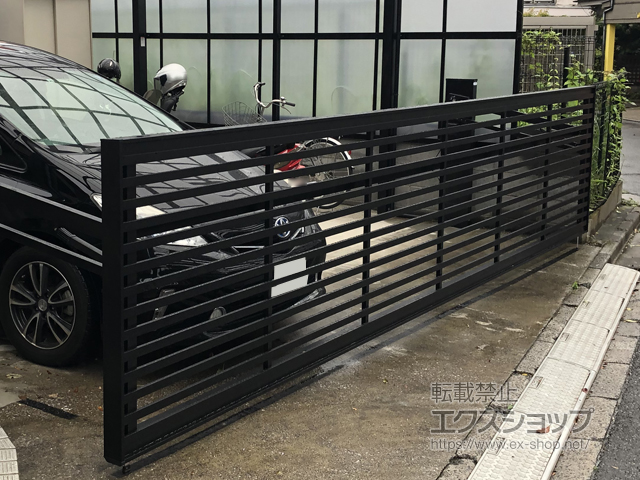 埼玉県さいたま市ののカーゲート ワイドオーバードアS3型 電動式 施工例