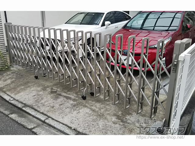 神奈川県相模原市ののカーゲート レイオス1型 ノンレール 片開き 46S 施工例