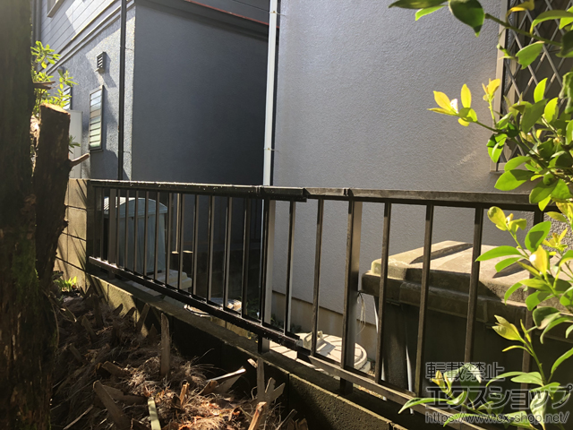 東京都西東京市ののフェンス・柵 ミエッタフェンス 防犯たて格子タイプ 自由柱施工 施工例