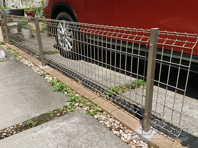 神奈川県相模原市ののフェンス・柵 ハイグリッドフェンスN8型 フリーポールタイプ 施工例