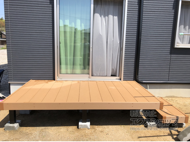 滋賀県米原市ののウッドデッキ リウッドデッキ 200 施工例