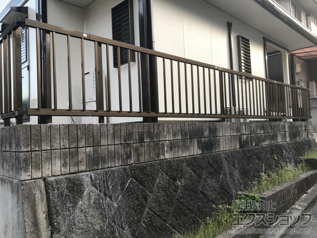 広島県呉市ののフェンス・柵 アルミサモア4型 フリーポールタイプ 施工例