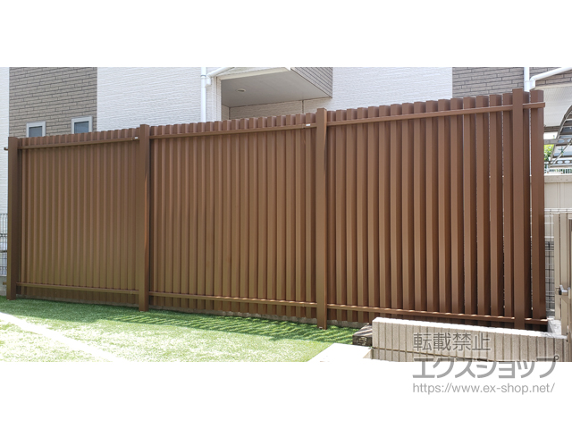 東京都東村山市ののフェンス・柵 エルファード片面 5型 高尺タイプ フリー支柱タイプ 施工例