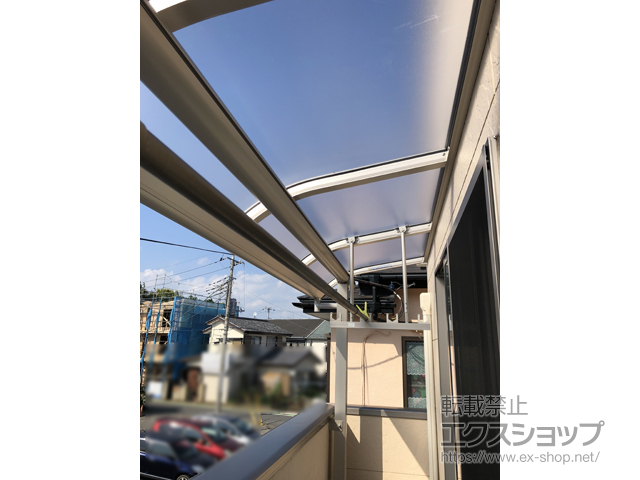 埼玉県和光市ののバルコニー・ベランダ屋根 ヴェクターテラス R型 屋根タイプ 単体 積雪〜20cm対応 施工例
