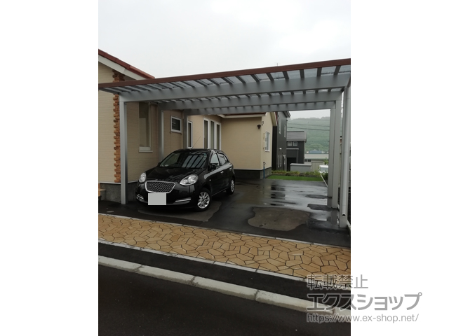 北海道室蘭市ののカーポート ソルディーポート 2台用 マテリアルカラー 3000 積雪〜100cm対応 施工例