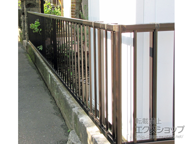 神奈川県横浜市ののフェンス・柵 ミエッタフェンス 防犯たて格子タイプ 自由柱施工 施工例