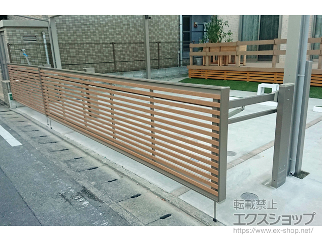 福岡県福岡市ののカーゲート ワイドオーバードアS3型 マテリアルカラー 手動式 施工例