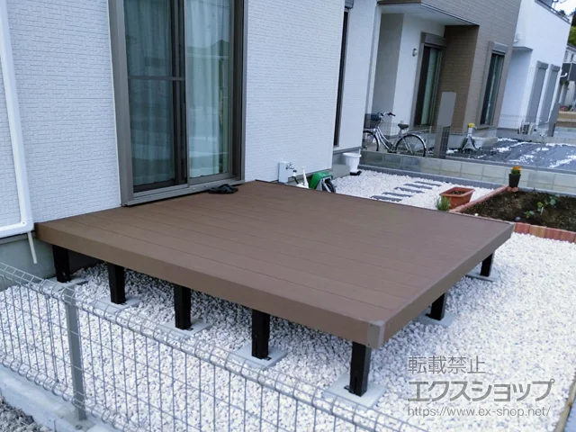 埼玉県飯能市のYKKAPのウッドデッキ リウッドデッキ 200 施工例