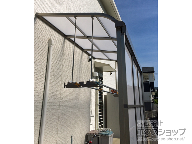 福岡県北九州市ののテラス屋根 スピーネ R型 テラスタイプ 単体 積雪〜20cm対応 施工例