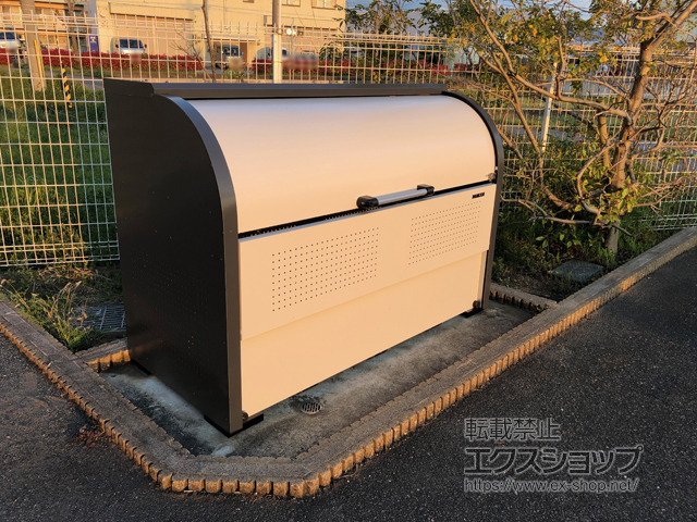 大阪府泉佐野市ののゴミステーション クリーンストッカー CKR-1607-2型 （容量1000L） 施工例