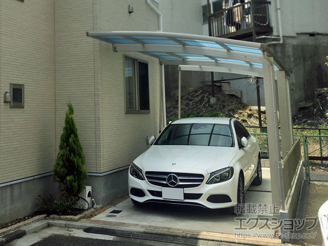 神奈川県横浜市ののカーポート レイナポートグラン 延長　積雪〜20cm対応 施工例