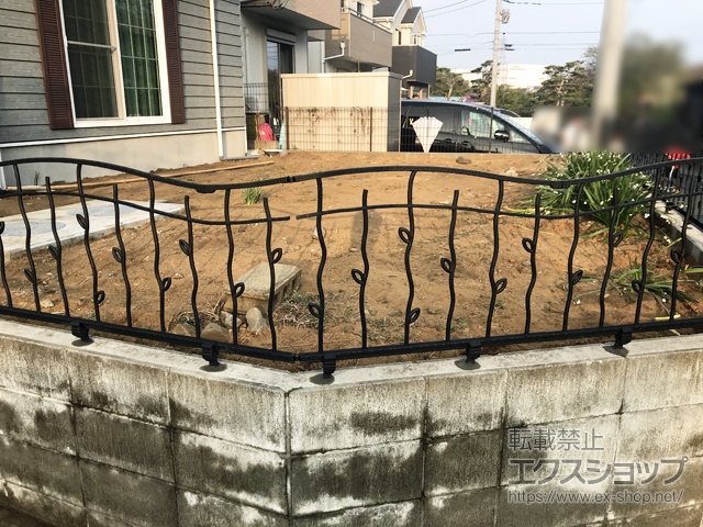 神奈川県足柄上郡中井町ののフェンス・柵 プロヴァンス4型 フリー支柱タイプ 施工例