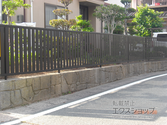 島根県浜田市ののフェンス・柵 ハイミレーヌR4型フェンス フリーポールタイプ 施工例