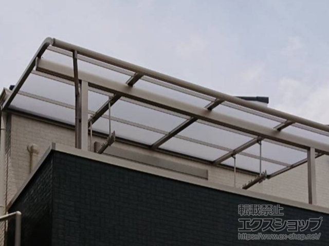 大阪府東大阪市ののバルコニー・ベランダ屋根 スピーネ R型 屋根タイプ 単体 積雪〜20cm対応 施工例
